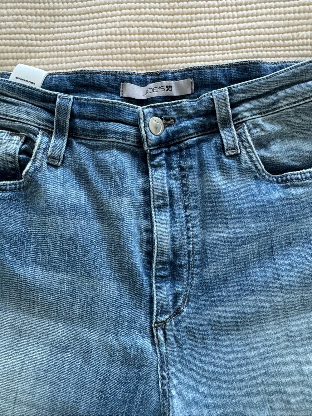 Joe’s Wide Leg Raw Hem Jean size 29 - Picture 5 of 7